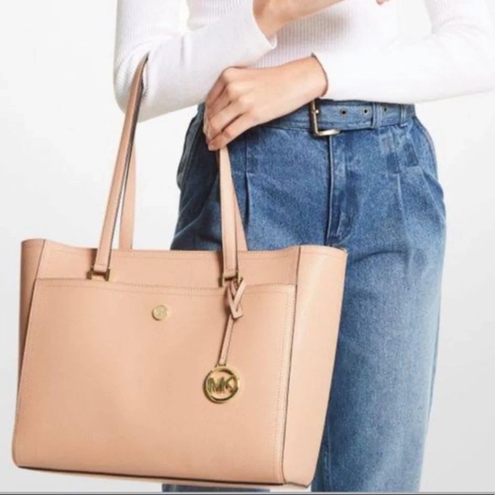 MICHAEL KORS Maisie Large Pebbled Leather 3-in-1 Tote Bag Buff Multi Signature
